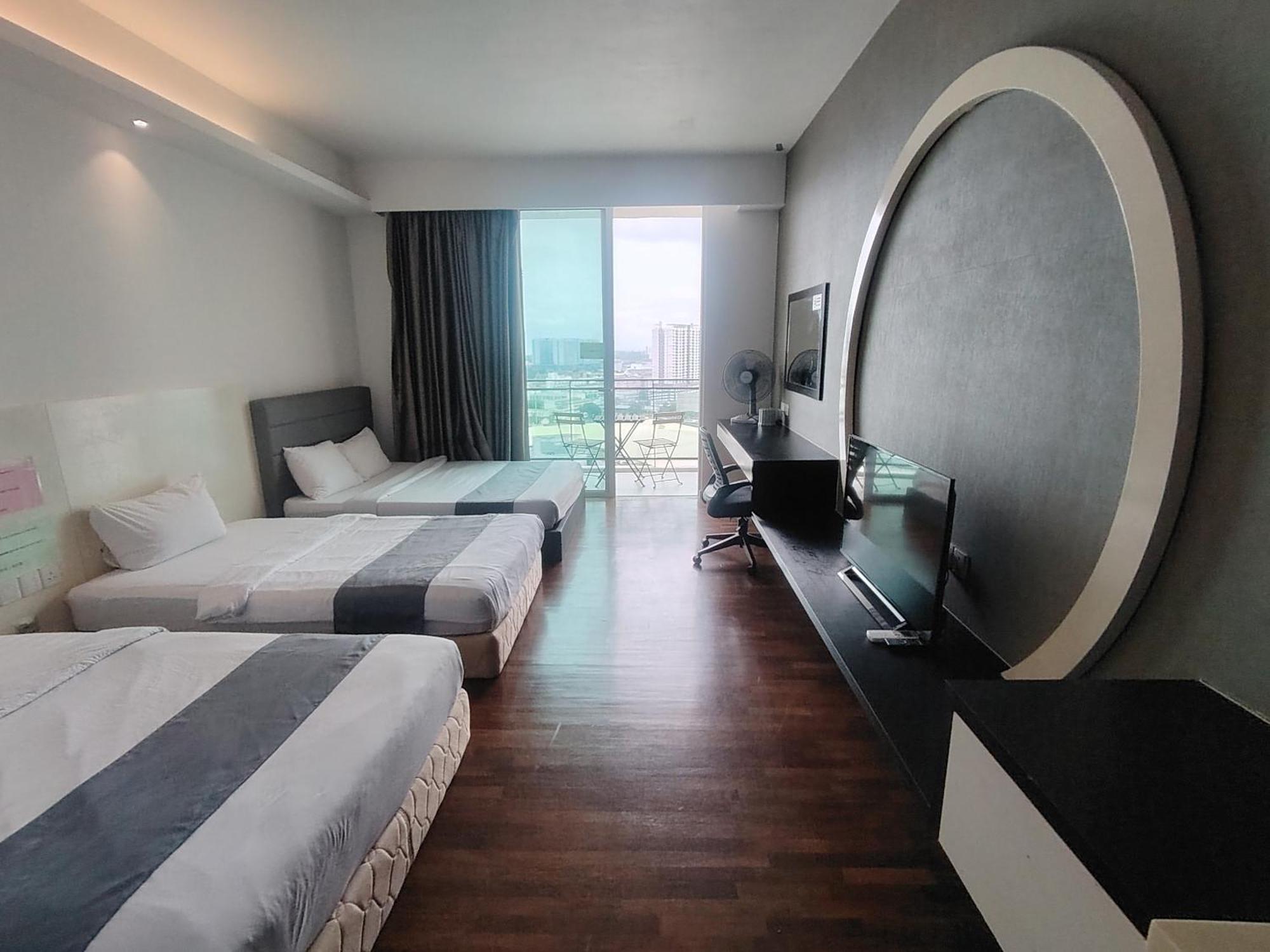 The Shore Residence Melaka Exterior foto
